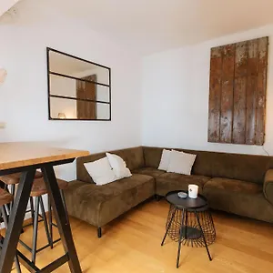 https://apartement-casa-riad-with-big-patio.es-andalucia.com